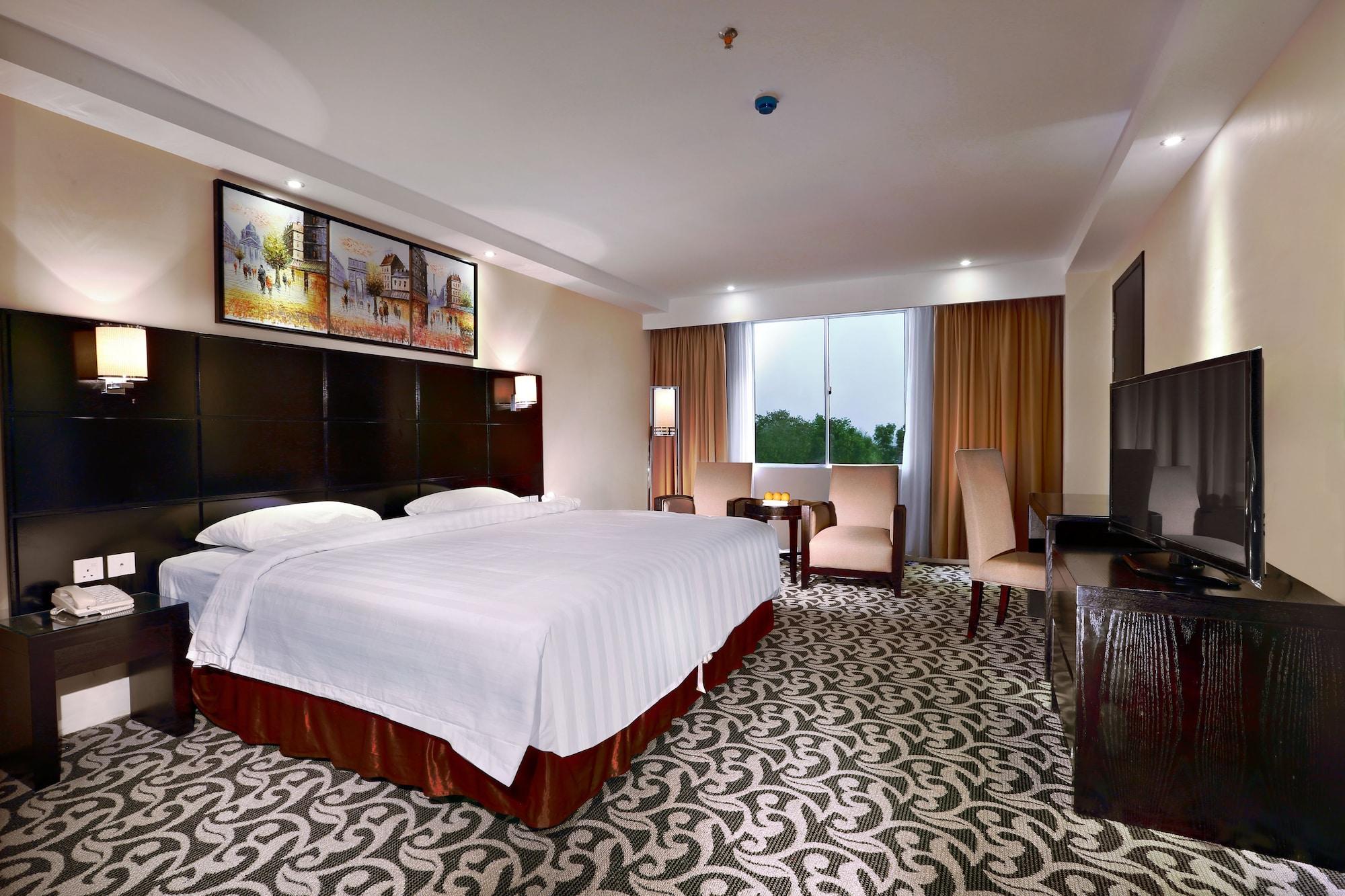 Aston Karimun City Hotel Tanjung Balai Karimun Extérieur photo