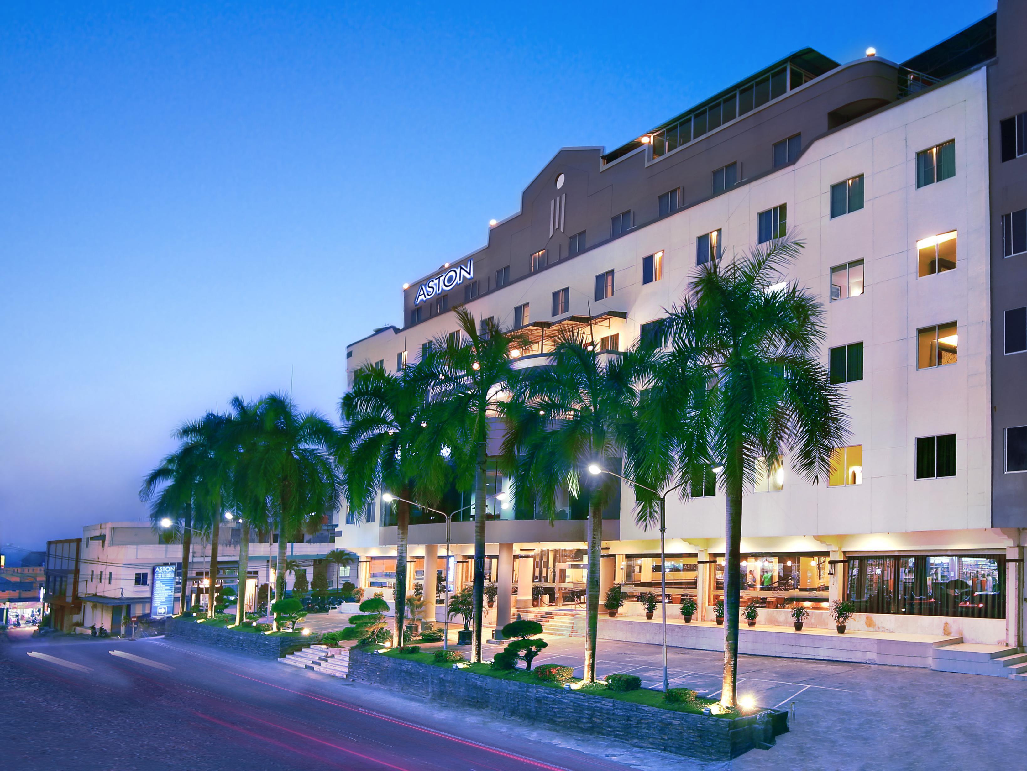 Aston Karimun City Hotel Tanjung Balai Karimun Extérieur photo