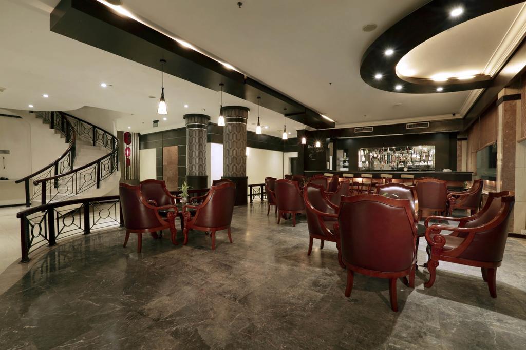 Aston Karimun City Hotel Tanjung Balai Karimun Extérieur photo